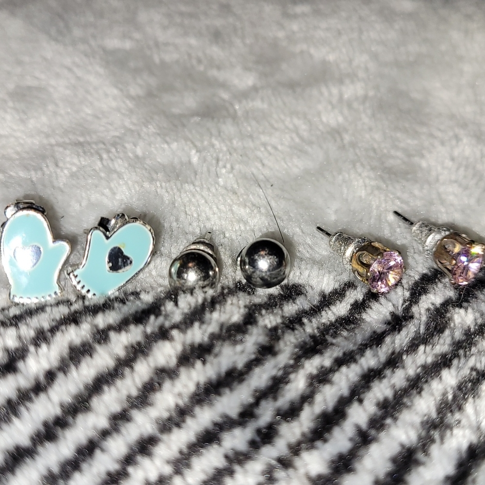 Earings